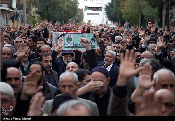 تشییع دو شهید گمنام در کرمانشاه 2