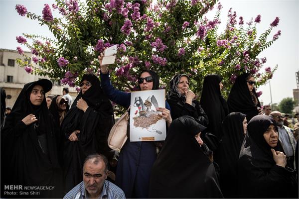 آئین تشییع 270 شهید دفاع مقدس در تهران 8