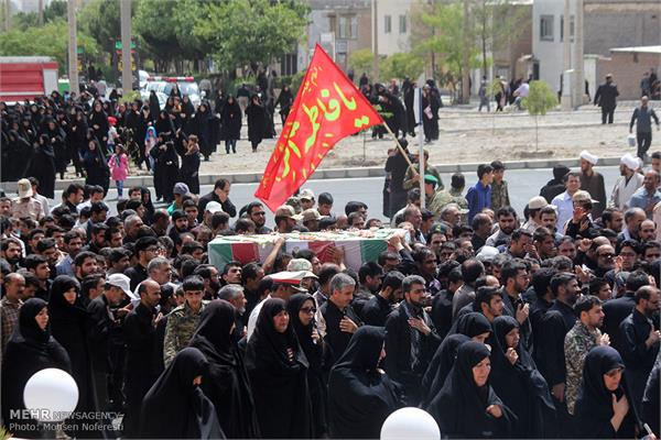 مراسم تشییع پیکر دو شهید دوران دفاع مقدس در بیرجند 24