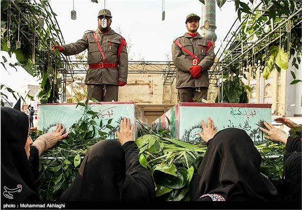 تشییع پیکر ۸ شهید گمنام دفاع مقدس در تهران  2