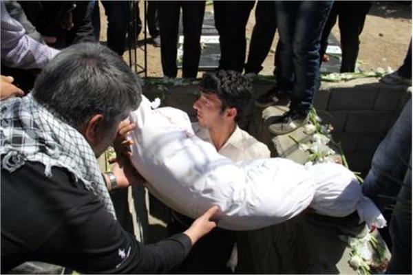 تشییع و خاکسپاری دو شهید گمنام دردانشگاه علوم پزشکی ارومیه