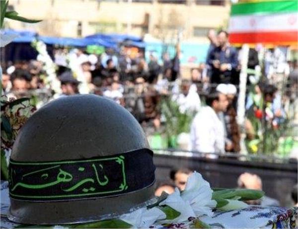 تشییع و خاکسپاری شهیدگمنام در دانشگاه علوم پزشکی کرمان