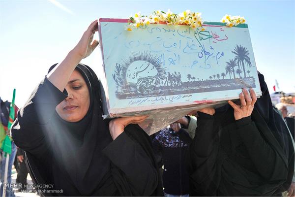 تشییع پیکر دو شهید گمنام در شهر بیدروبه اندیمشک 17