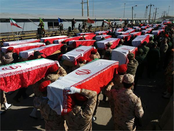 ورود پیکر مطهر 98 شهید دفاع‌ مقدس به کشور 4