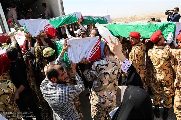 ورود پیکر ۴۸ شهید تازه تفحص شده دفاع مقدس از مرز شلمچه 21