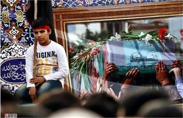 تشییع شهدای دوران دفاع مقدس در شهر قم