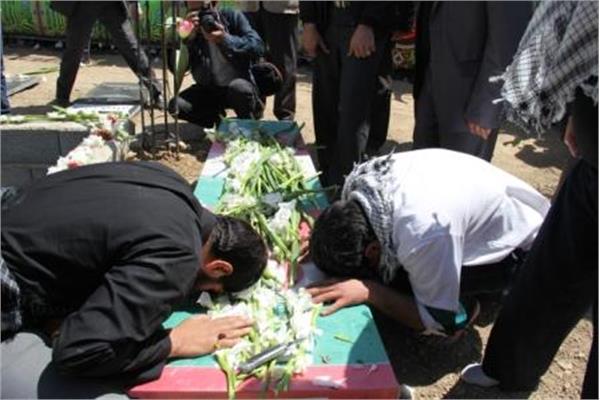 تشییع و خاکسپاری دو شهید گمنام دردانشگاه علوم پزشکی ارومیه