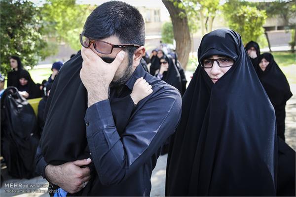 مراسم تشییع و تدفین دو شهید گمنام در اهواز 8