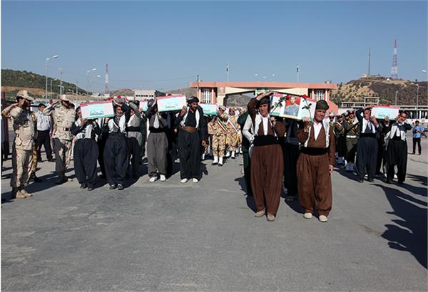 مراسم استقبال از 17 شهید دوران دفاع مقدس در مرز باشماق مریوان 13