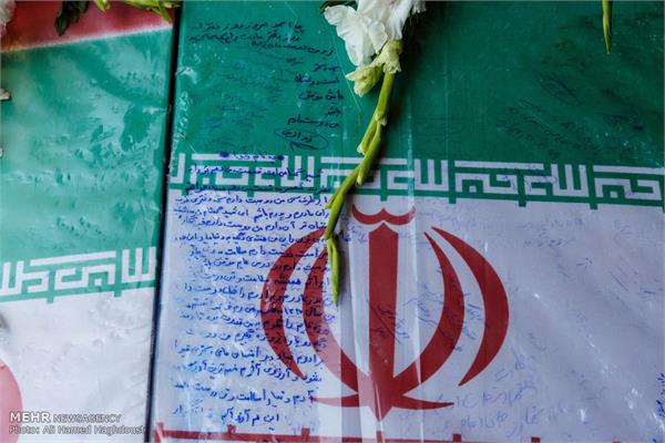 مراسم تشییع پیکر چهار شهید گمنام دفاع مقدس در تبریز 8