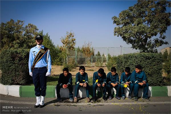 مراسم تشییع پیکر دو شهید گمنام در شهرک آسمان 2