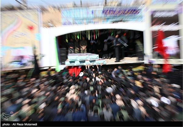 مراسم تشییع پیکر هفت شهید گمنام در شهرکرد 6