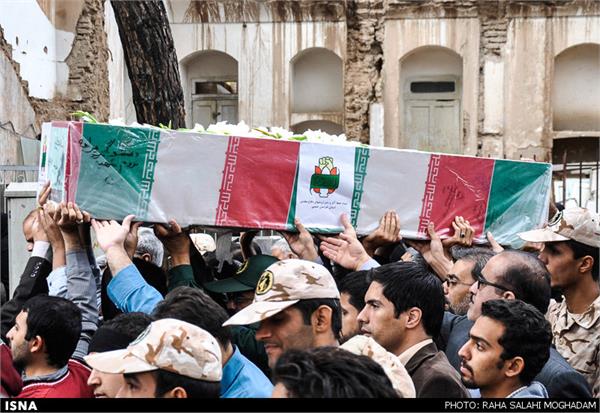 تشییع دو شهید گمنام در بیرجند 4