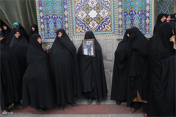 مراسم تشییع ۵ شهید گمنام و ۳ شهید مدافع حرم در قم 12