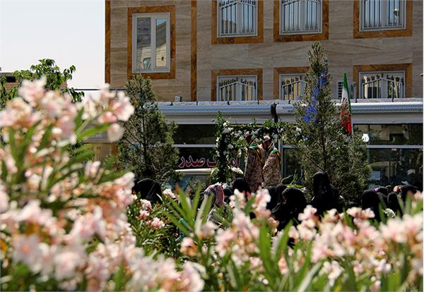 تشییع و خاکسپاری دو شهید گمنام در دانشگاه آزاد پرند 2