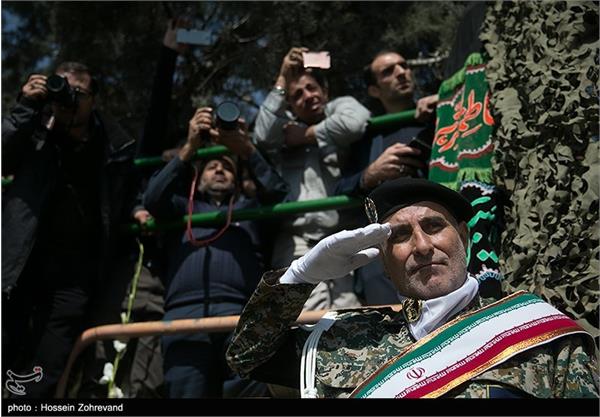 تشییع پیکر دو شهید گمنام در دانشگاه علوم پزشکی بقیه الله 6