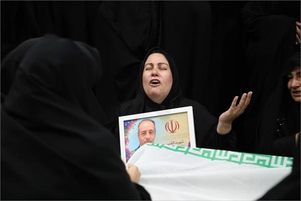 وداع با پیکر مطهر شهید راه قدس الهوردی رحیم‌پور -6آبان1403 9