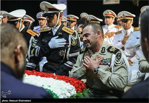 وداع با پیکر شهید تازه تفحص شده جمشید آقاجانی 14