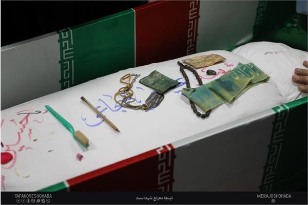 وداع با پیکر شهید تازه تفحص شده عیسی شجاعی 5