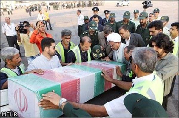 استقبال از دو شهید گمنام در بندر عباس