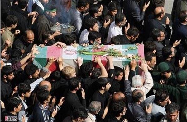 تشییع و خاکسپاری در دانشگاه آزاد قزوین