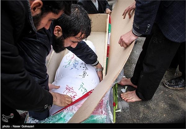 تشییع پیکر دو شهید گمنام در ایلام 4