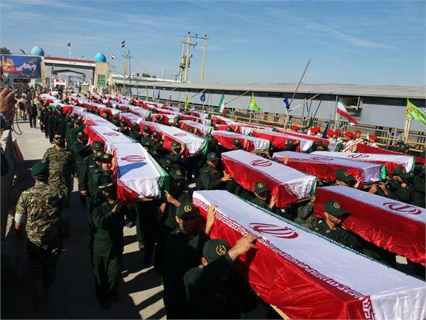 ورود پیکر مطهر 98 شهید دفاع‌ مقدس به کشور 1