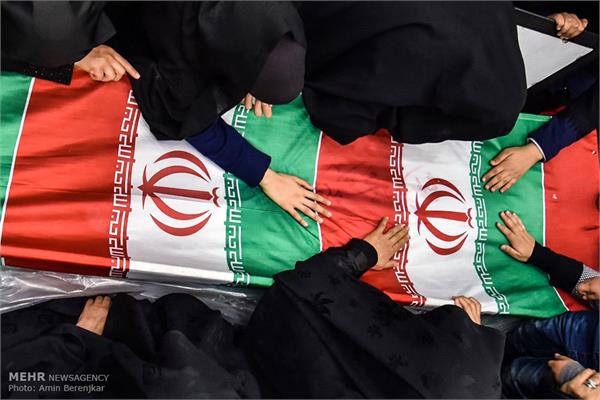 دیدار خانواده شهید طبائی با فرزندشان بعد از 33 سال 27