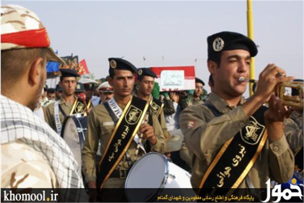 گزارش تصویری تجدید پیمان با شهید گمنام (یزد)