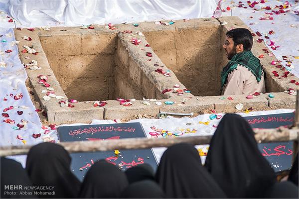 مراسم تشییع و تدفین دو شهید گمنام در لامرد 19