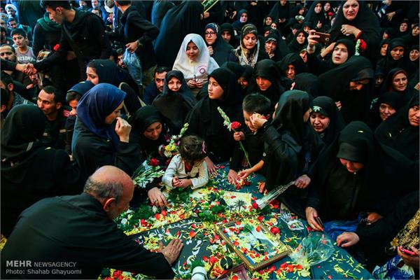 شناسایی هویت دوتن از شهیدان گمنام دفاع مقدس 12