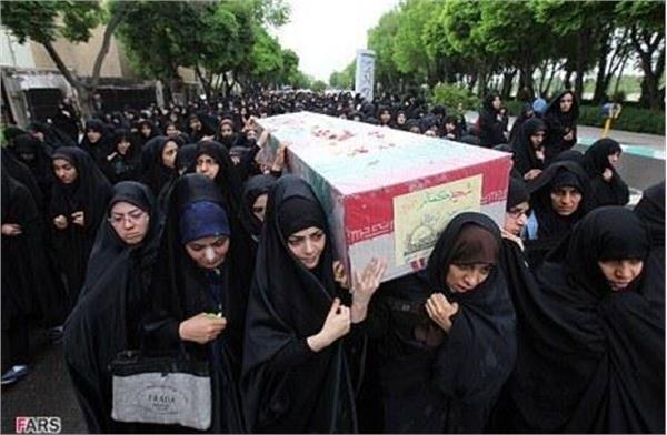 تشییع شهید حاج احمد صداقت و پنج شهید گمنام در اصفهان