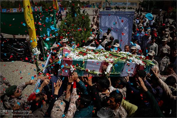 تشییع پیکر شهید گمنام در ستاد یگان صابرین سپاه 16