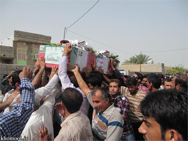 تشییع و خاکسپاری شهدای گمنام دانشگاه خلیج فارس بوشهر-27/2/89