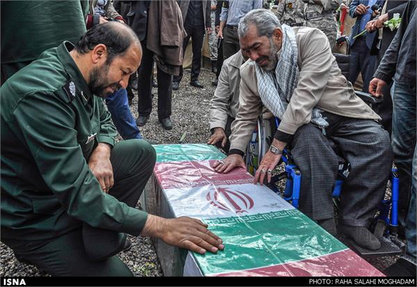 تشییع دو شهید گمنام در بیرجند 8