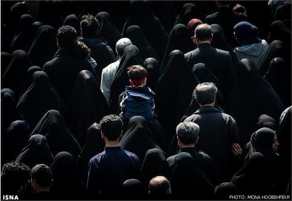 اجتماع عزاداران فاطمی و تشییع شهید گمنام در میدان هفت‌تیر