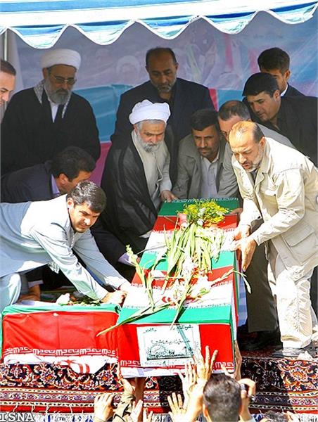 تشییع و خاکسپاری شهدای گمنام دانشگاه شاهد-12/7/89