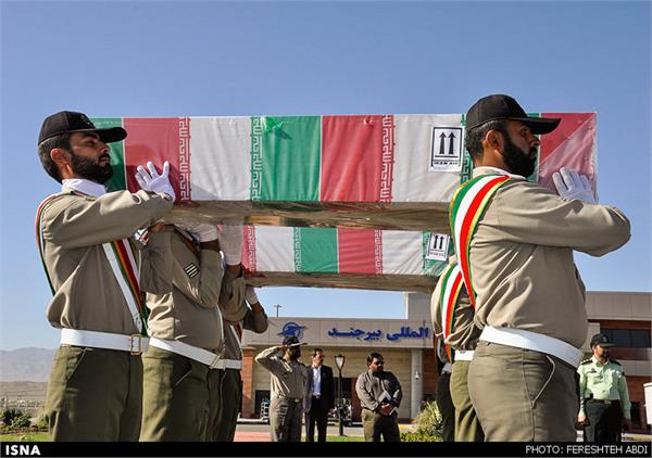 ورود شهدای گمنام به شهر بیرجند 4