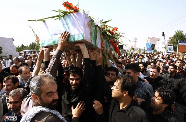 تشییع و خاکسپاری دو شهید گمنام در دانشگاه علامه طباطبایی