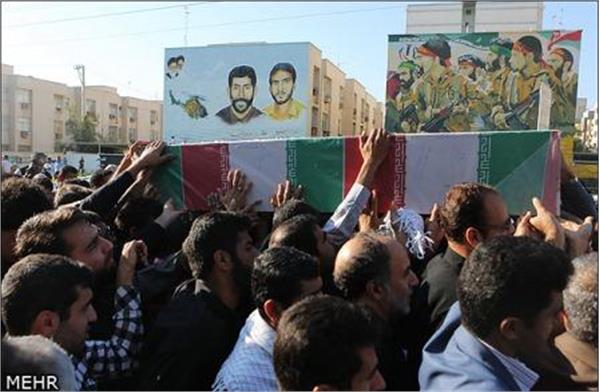 تشییع و تدفین شهدای گمنام در بندر عباس