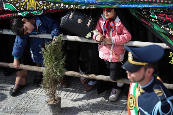 مراسم تشییع پیکر ۲ شهید گمنام در پایگاه هوایی شهید لشگری 17