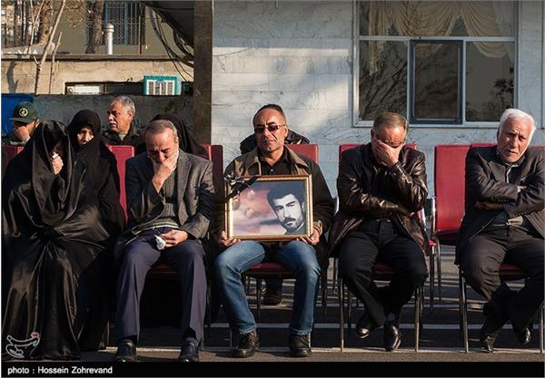 تشییع پیکر ۶ تن از شهدای تازه شناسایی شده نیروی زمینی ارتش 19