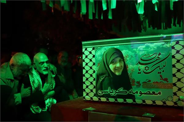 وداع با پیکر مطهر شهیده راه قدس معصومه کرباسی-1آبان1403 14