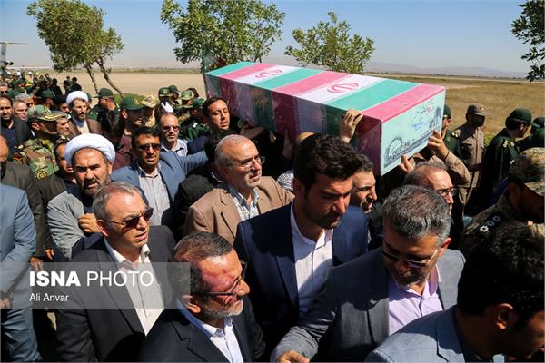 استقبال و تشییع چهار شهید گمنام در اردبیل 4