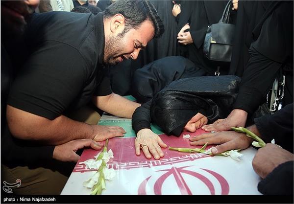 مراسم استقبال از پیکر مطهر پنج شهید-مشهد 11