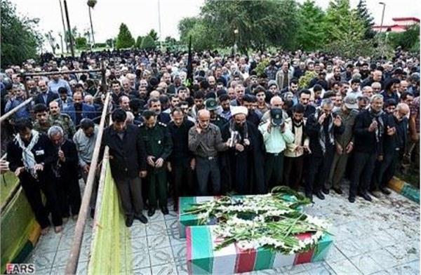 تشییع و خاکسپاری دو شهید گمنام در چابکسر