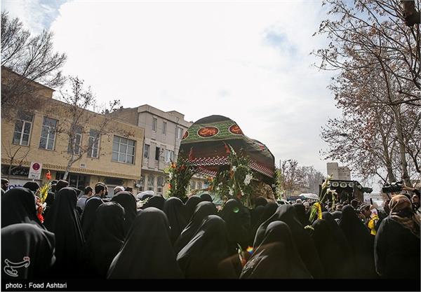 تشییع پیکر مطهر شهید گمنام در تهران 10