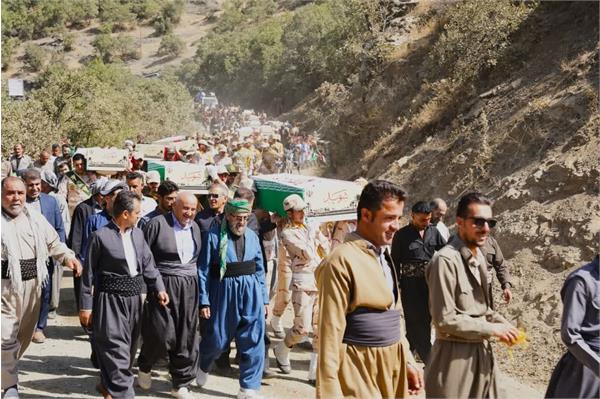 استقبال از 32 شهید دفاع مقدس در روستای دوله‌تو و سردشت 24