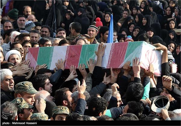 تشییع و تدفین پیکر دو شهید گمنام در شهرک مشیریه 13