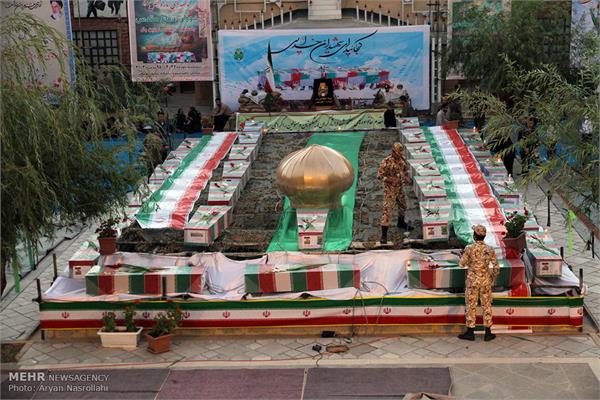 استقبال از شهدای گمنام در سروآباد و سنندج‎ 15